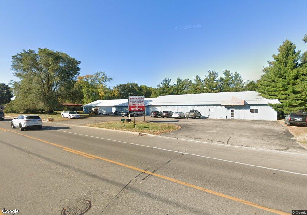 1228 N Nokomis NE, Alexandria, MN 56308 - photo 1