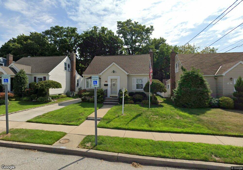 257 Jefferson St, Franklin Square, NY 11010 - photo 1