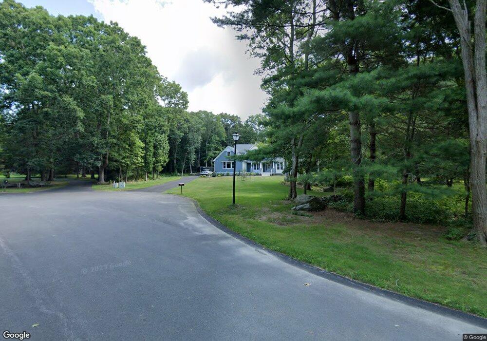 8 Courageous Ct, Jamestown, RI 02835 - photo 1