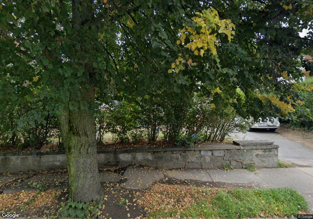 24 Walnut St unit 2, Watertown, MA 02472 - photo 1