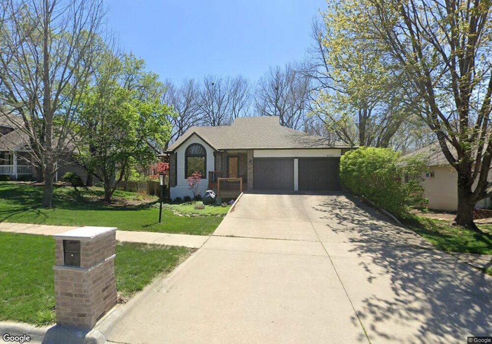 6021 SW 39th St, Topeka, KS 66610 - photo 1