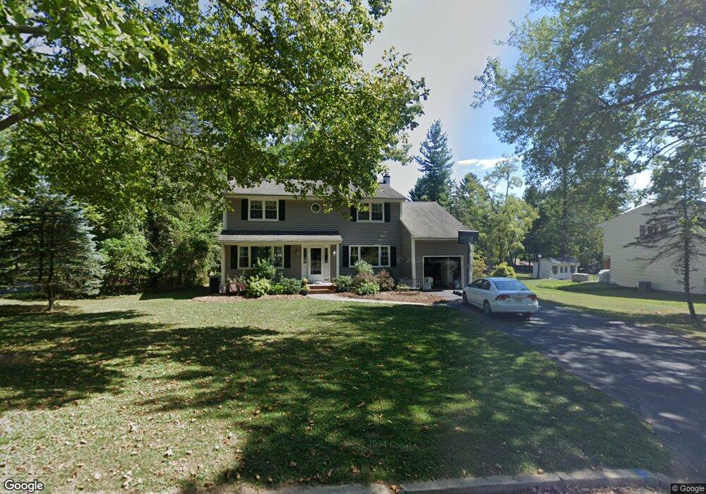 17 Lenape Rd, Flemington, NJ 08822 - photo 1