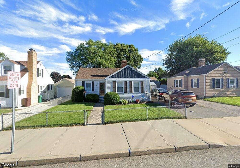 950 Diamond Hill Rd, Woonsocket, RI 02895 - photo 1