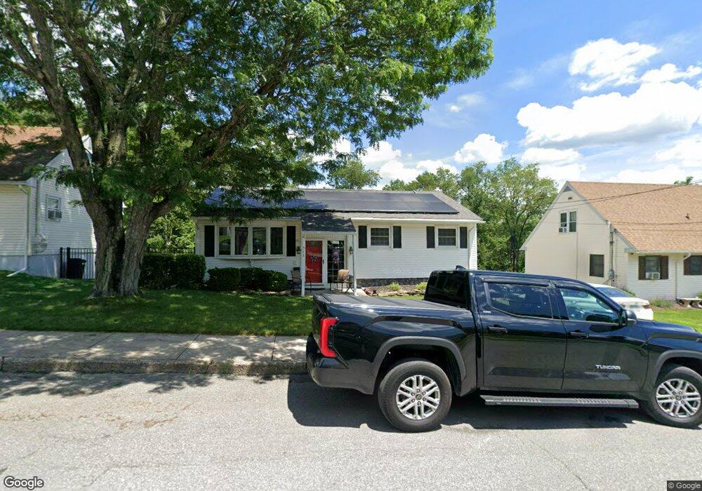 511 Lombard St, Tamaqua, PA 18252 - photo 1