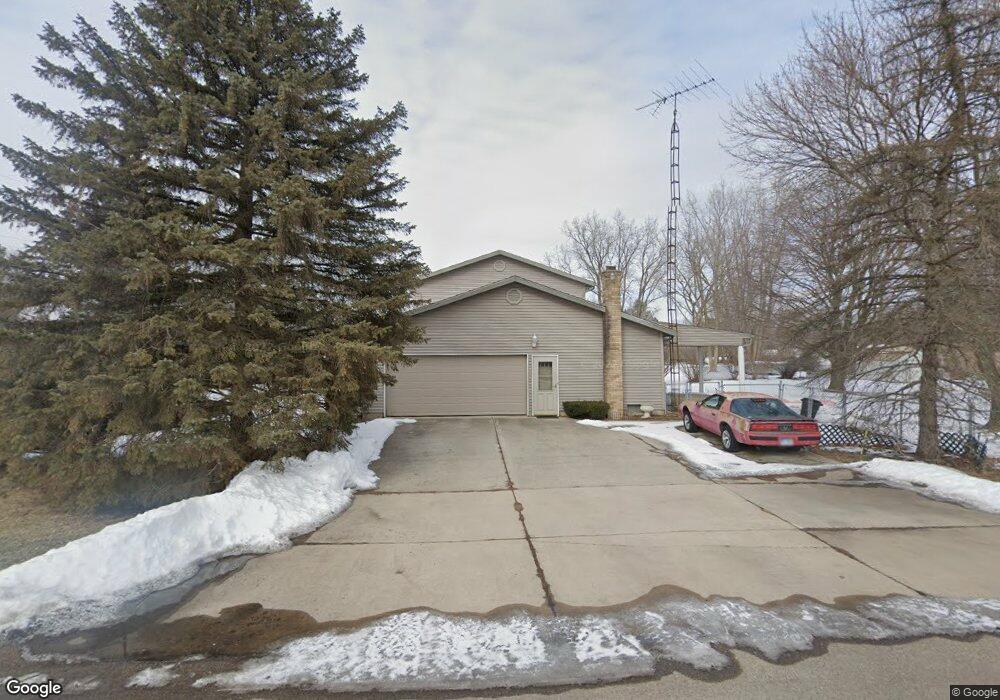 2446 N Irish Rd, Davison, MI 48423 - photo 1