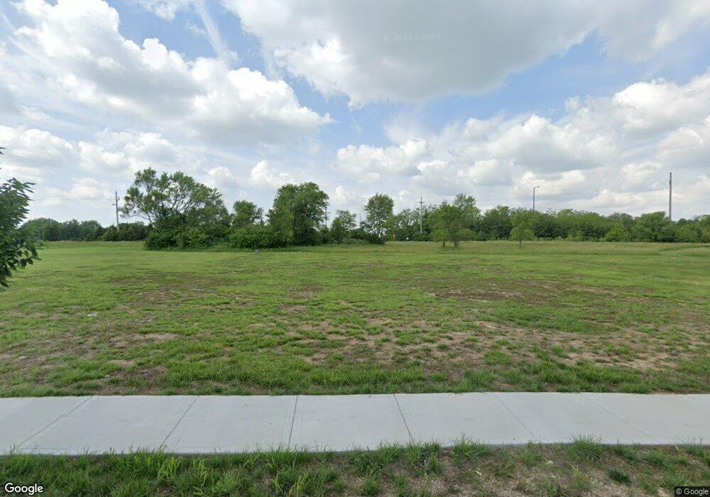 10215 Theden Cir, Lenexa, KS 66220 - photo 1