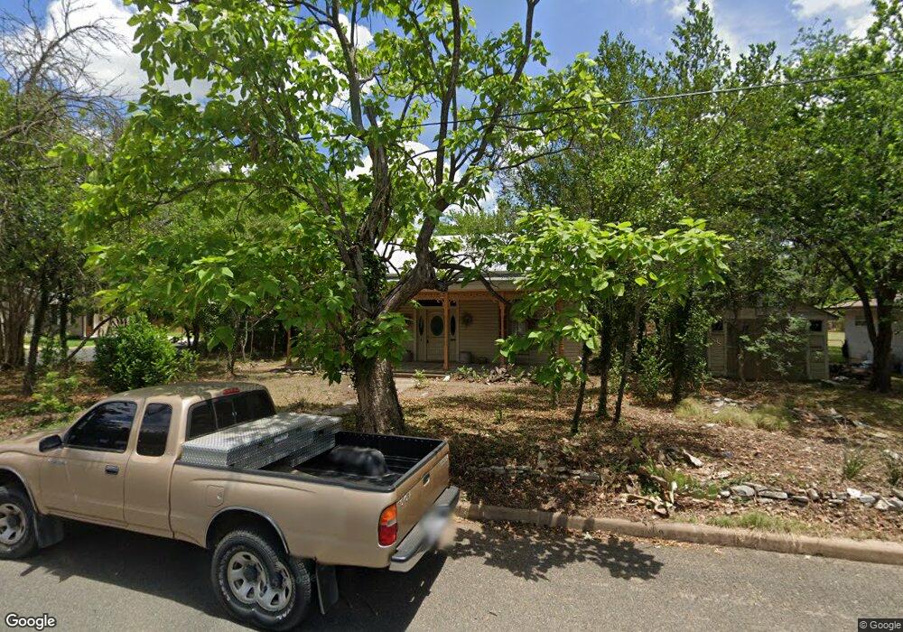 212 W Morse St, Fredericksburg, TX 78624 - photo 1