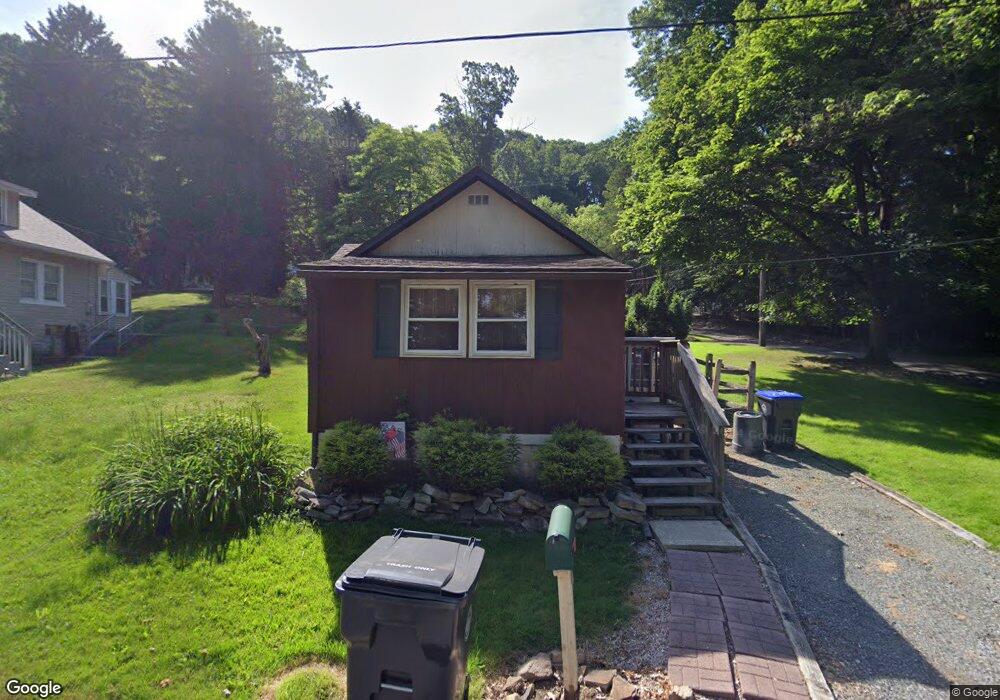 44 White Oak Ln, Emmaus, PA 18049 - photo 1