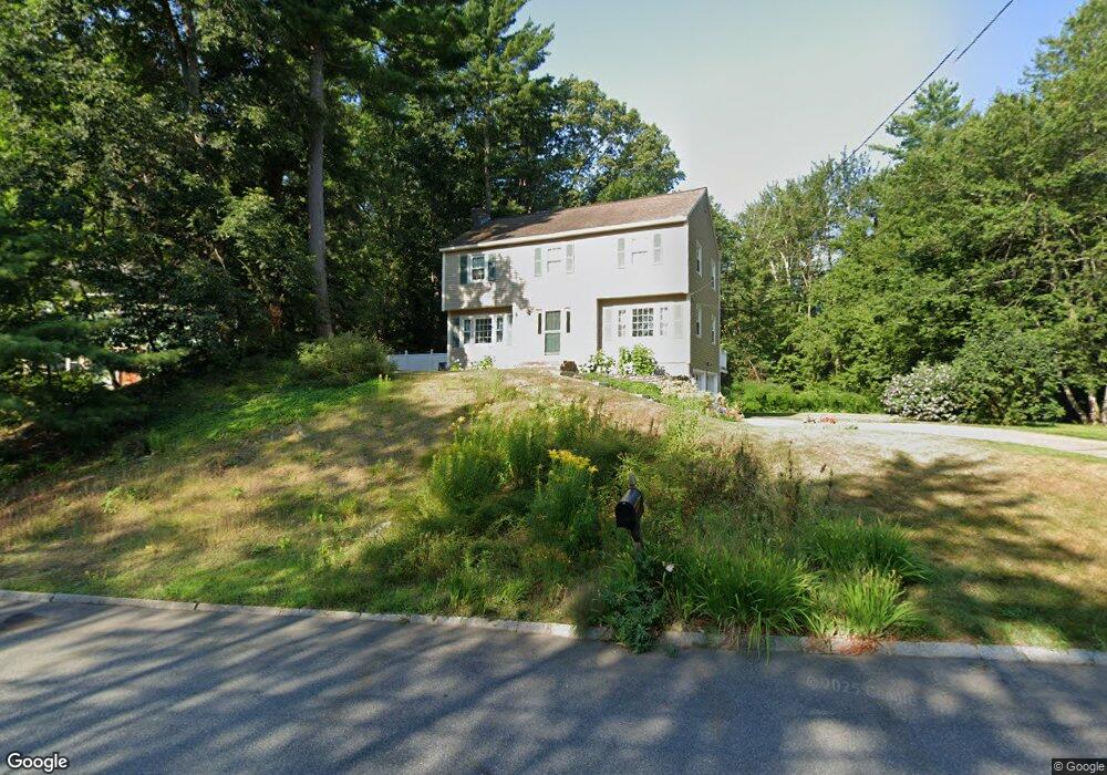 28 Durham St, Nashua, NH 03063 - photo 1