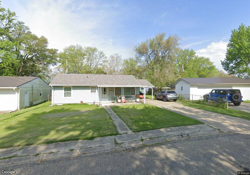 409 Parkview Ave, Mattoon, IL 61938 - photo 1