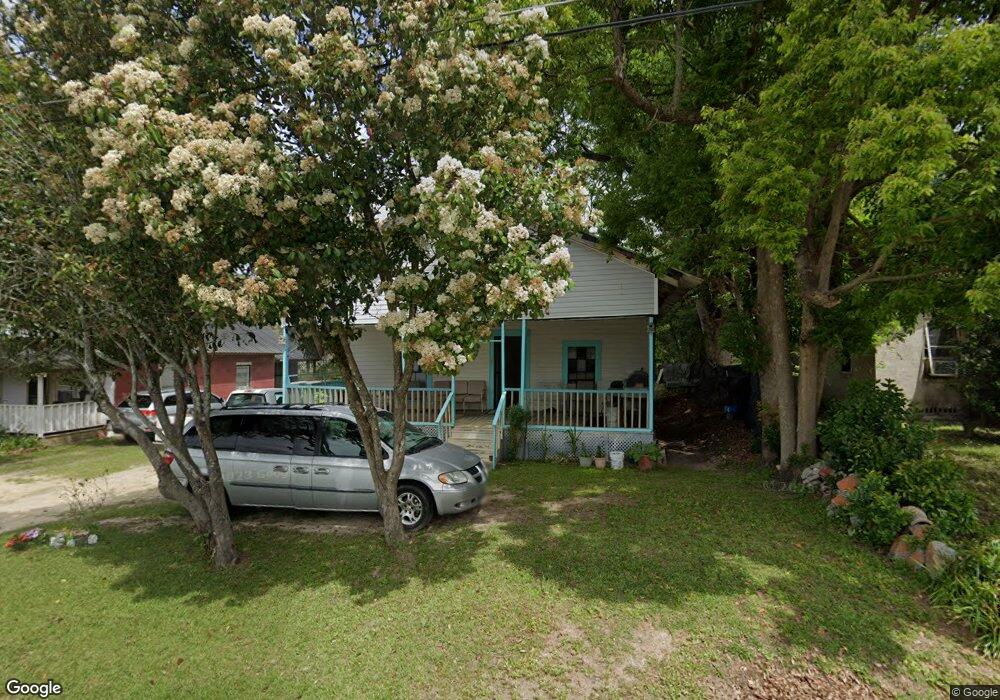 811 E Central Ave, Moultrie, GA 31768 - photo 1