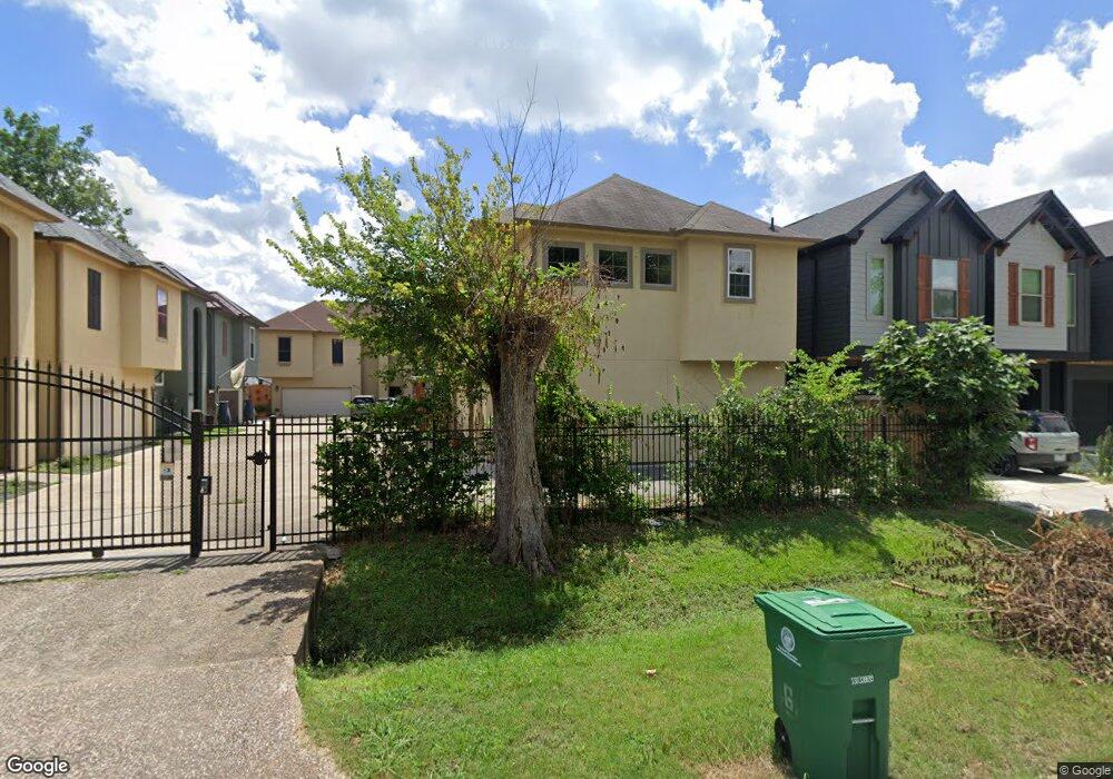 9007 Laverne Park Ln, Houston, TX 77080 - photo 1