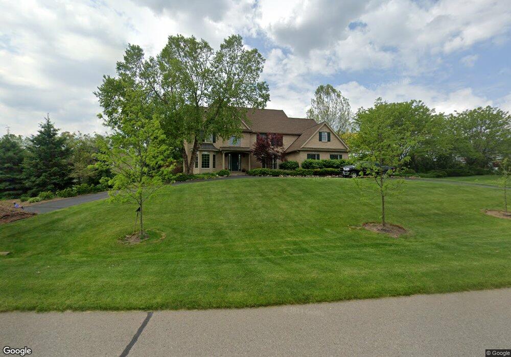 6400 Brookview Dr, Saline, MI 48176 - photo 1