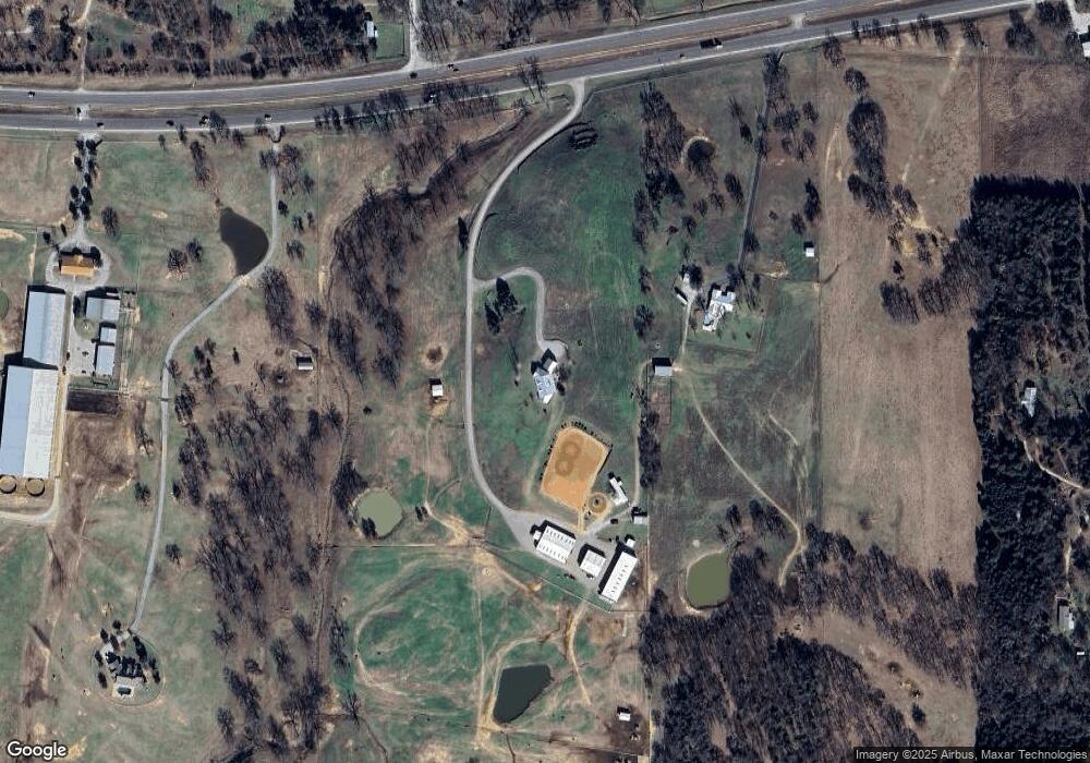 11162 E Us Highway 82, Whitesboro, TX 76273 - photo 1