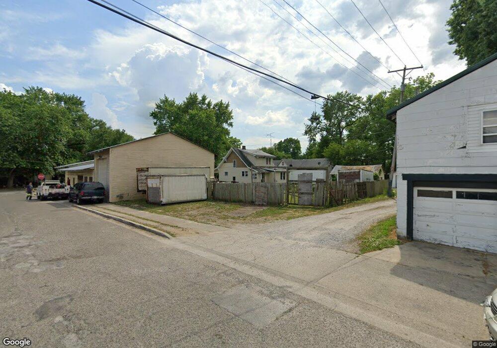 2118 Locust St, Terre Haute, IN 47807 - photo 1