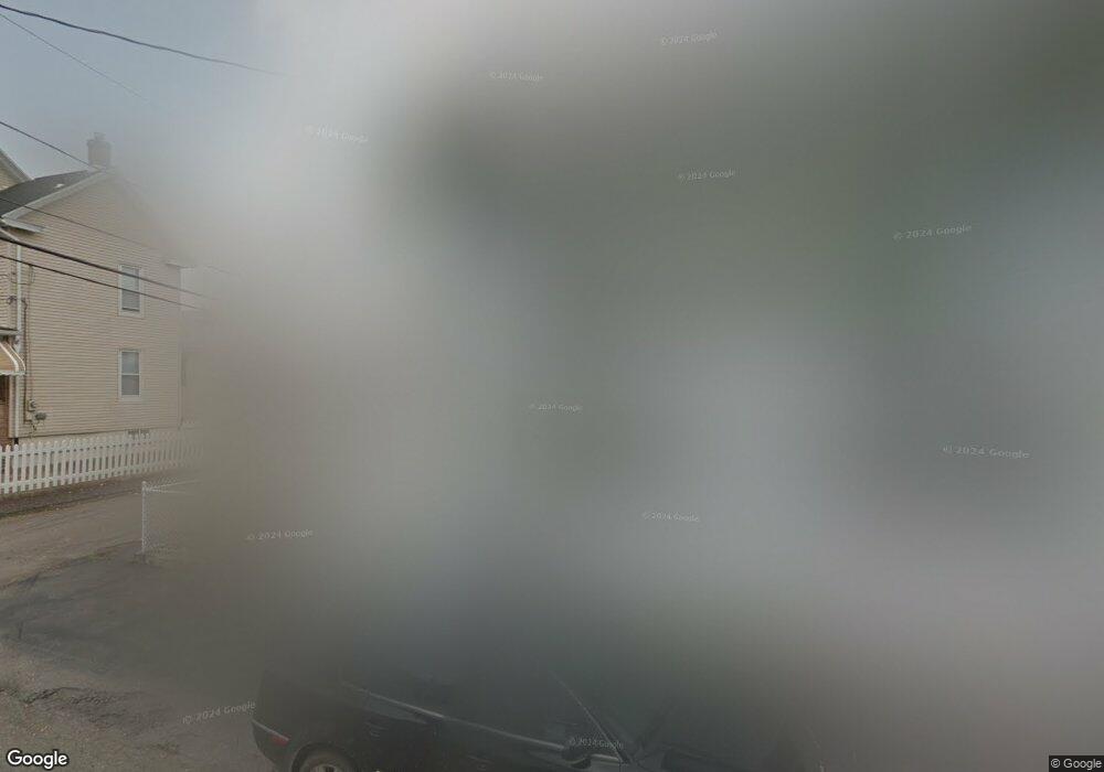 529 W 2nd St, Hazleton, PA 18201 - photo 1