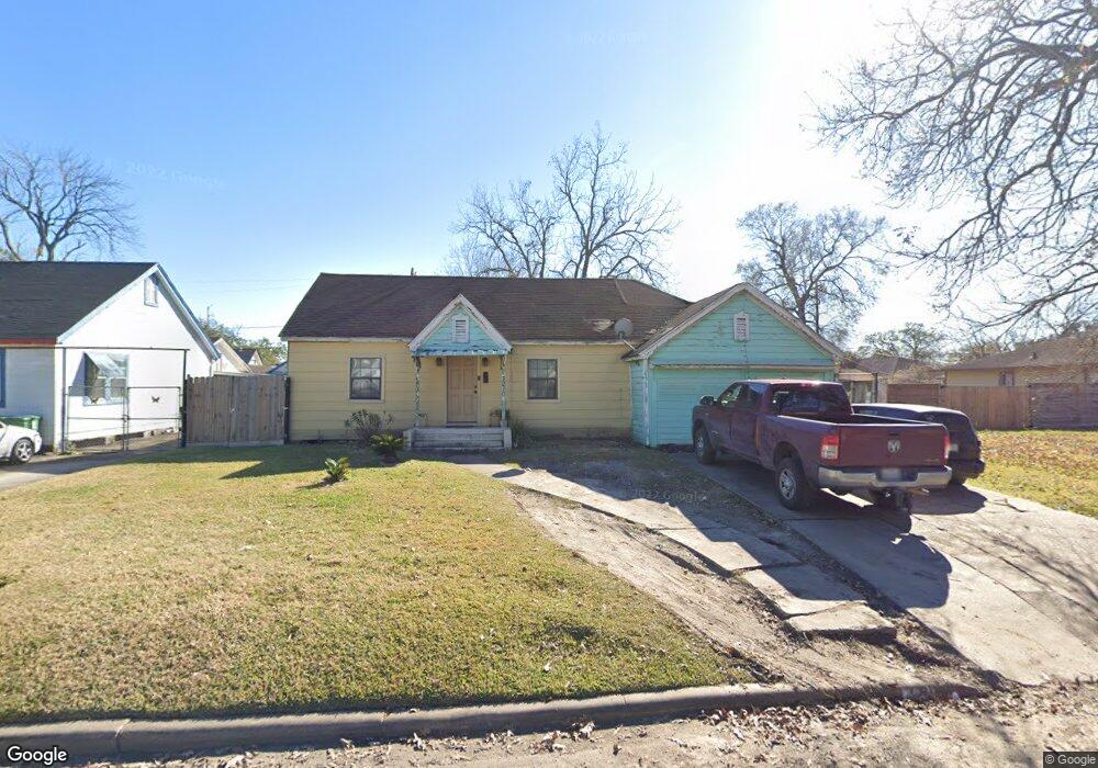 7210 Kinney St, Houston, TX 77087 - photo 1