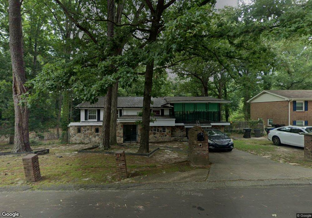 635 Edgehill Rd, Fayetteville, NC 28314 - photo 1