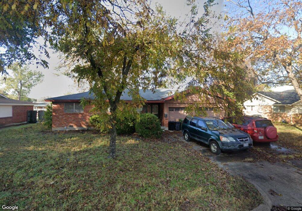 1137 Mason Dr, Hurst, TX 76053 - photo 1