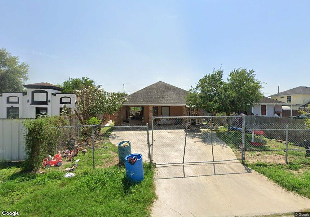 519 Jaguar Dr, Alamo, TX 78516 - photo 1