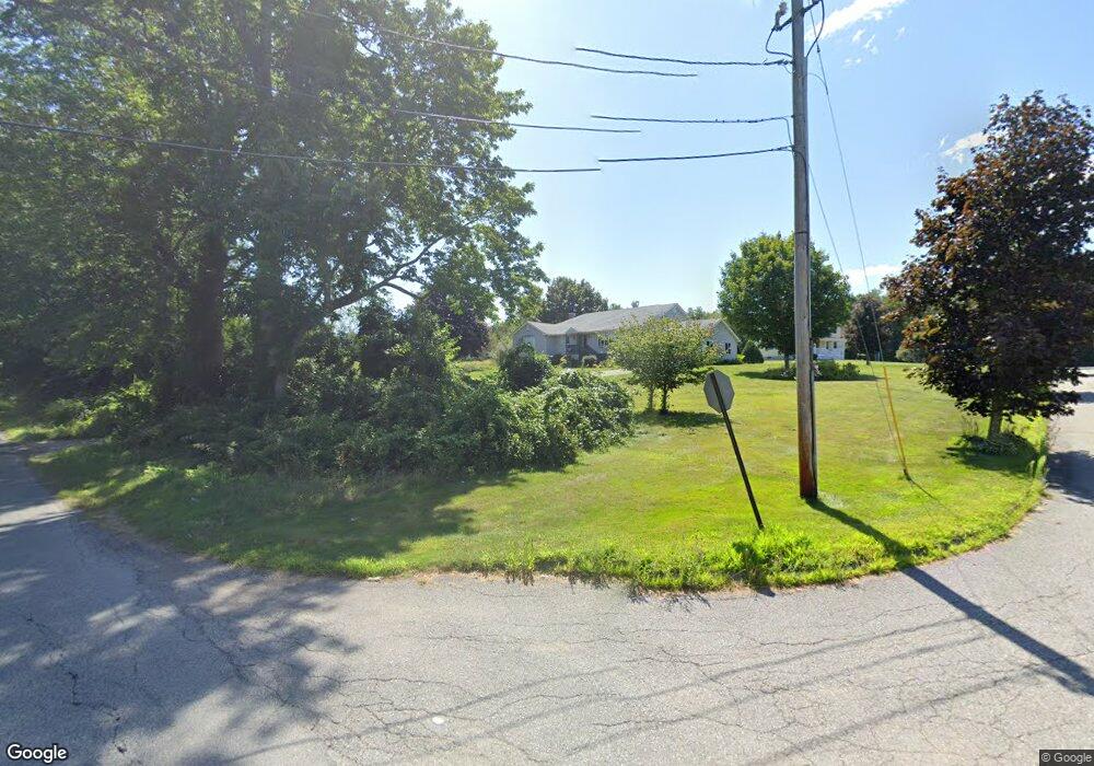 2 Mayflower Ln, Haverhill, MA 01832 - photo 1