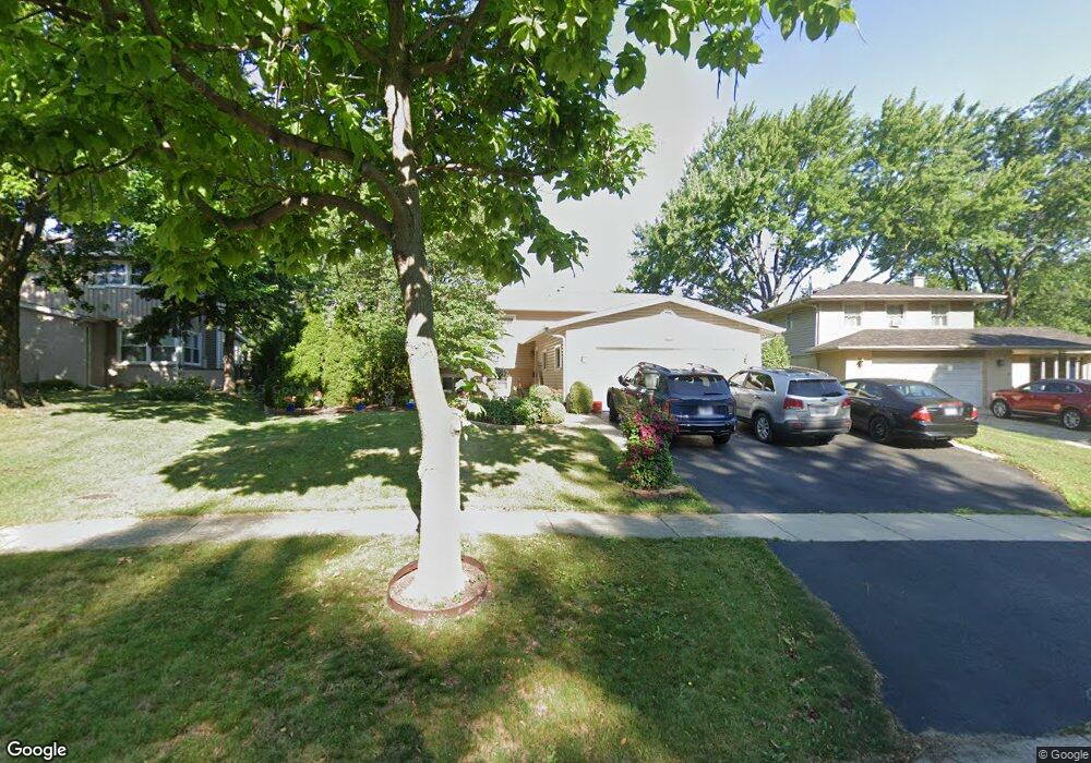 4503 Thorntree Ln, Rolling Meadows, IL 60008 - photo 1