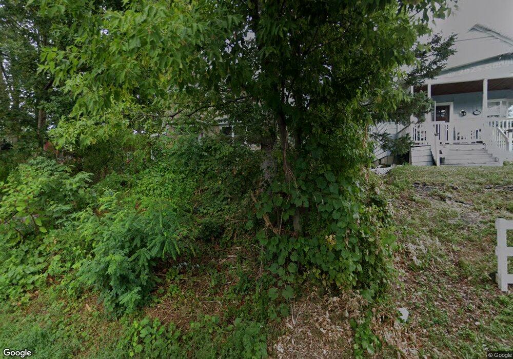 221 Lakeshore Dr, Rensselaer, NY 12144 - photo 1