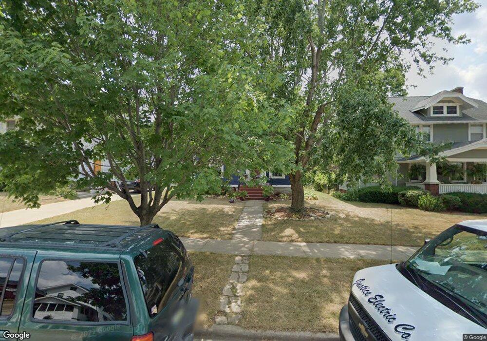 2417 4th Ave SE, Cedar Rapids, IA 52403 - photo 1