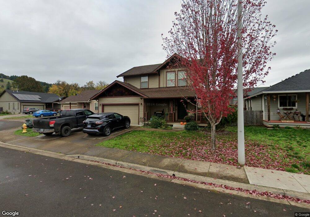 215 SE Hope Ct, Sheridan, OR 97378 - photo 1