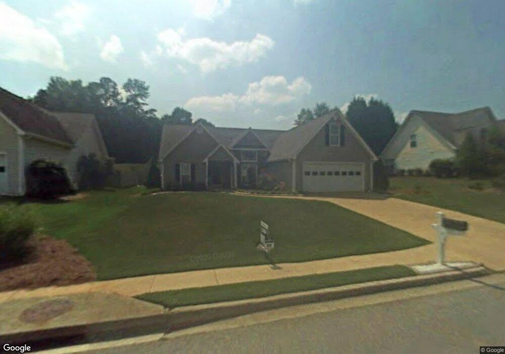 370 Ellesmere Way unit 4, Buford, GA 30518 - photo 1