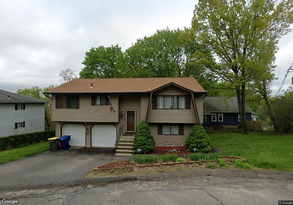 105 Rumford St, Waterbury, CT 06704 - photo 1