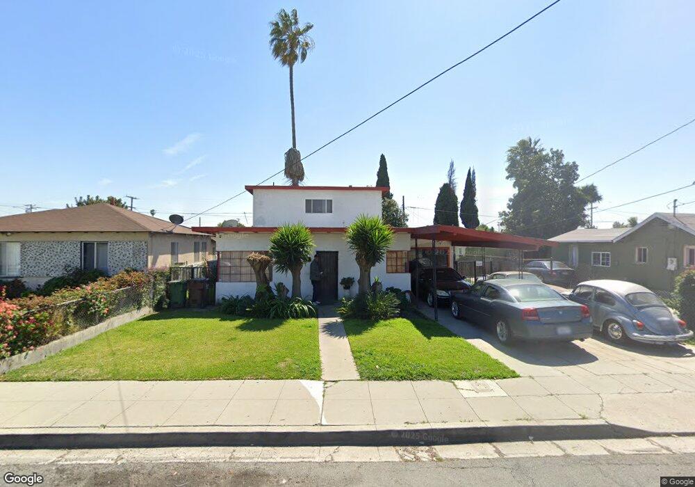 816 W Maple St, Compton, CA 90220 - photo 1