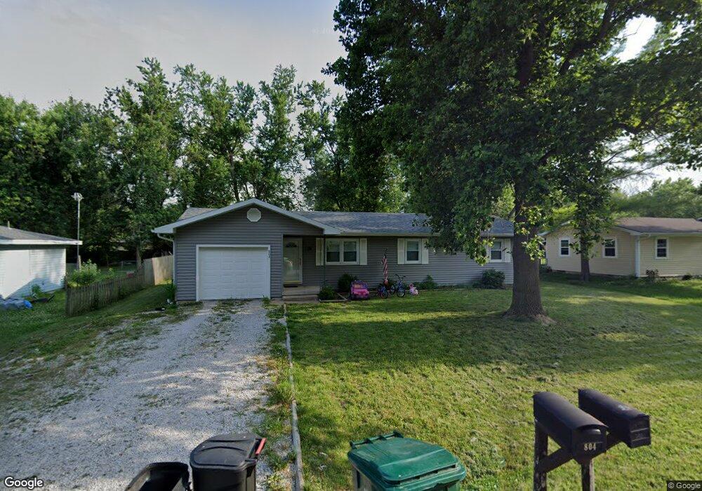 804 W Hughs St, Bolivar, MO 65613 - photo 1