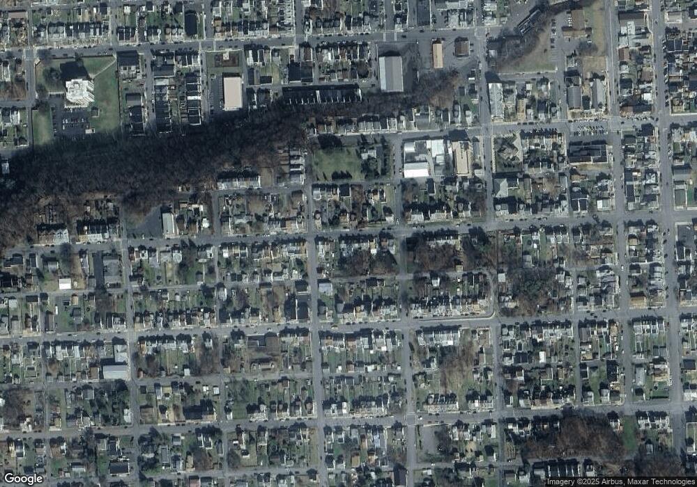 1026 W Spruce St, Coal Township, PA 17866 - photo 1