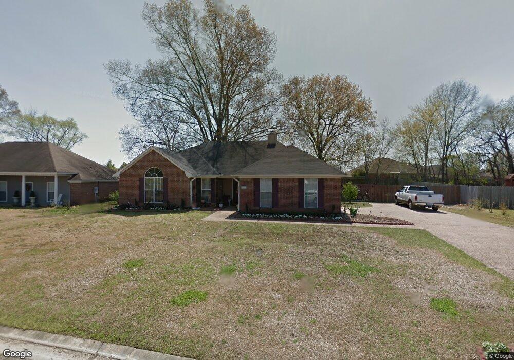 9908 Crooked Creek Cir, Byram, MS 39272 - photo 1