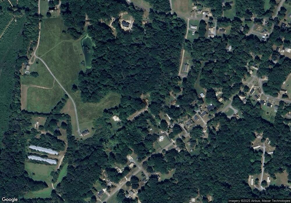 926 Brooklyn Avenue Extension, Ramseur, NC 27316 - photo 1