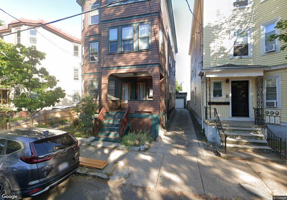 294 Columbia St unit 1, Cambridge, MA 02141 - photo 1