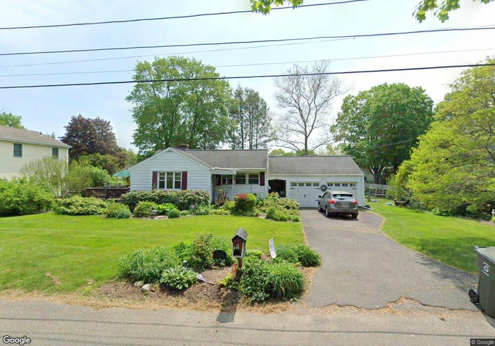 28 Little Plain Rd, Trumbull, CT 06611 - photo 1