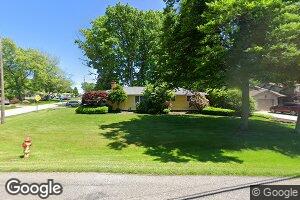 93 Woodland Dr, New Middletown, OH 44442