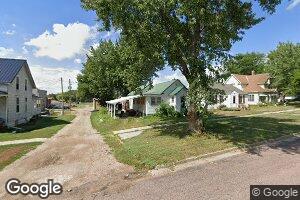 206 Dakota St, Alcester, SD 57001