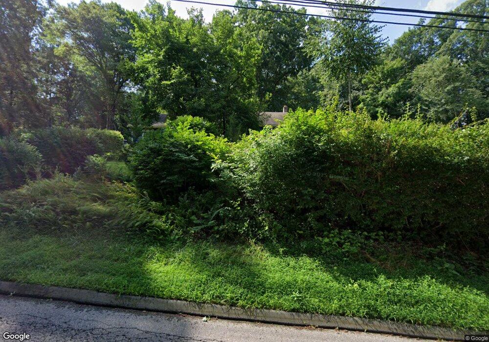 28 Walnut Hill Rd, East Lyme, CT 06333 - photo 1