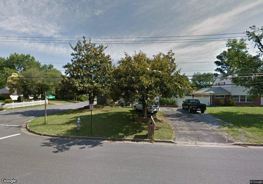 9516 Gayton Rd, Henrico, VA 23229 - photo 1