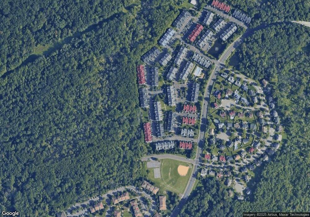 72 Prestwick Way unit 72, Edison, NJ 08820 - photo 1