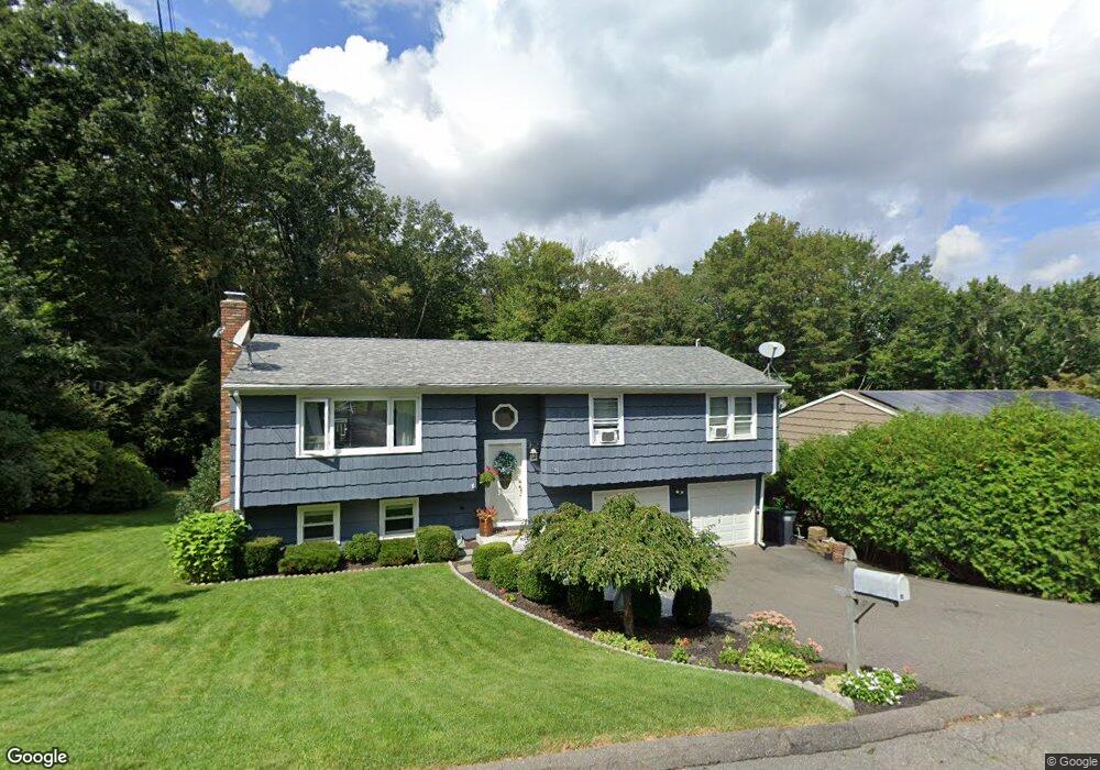 78 Clermont St, Oakville, CT 06779 - photo 1