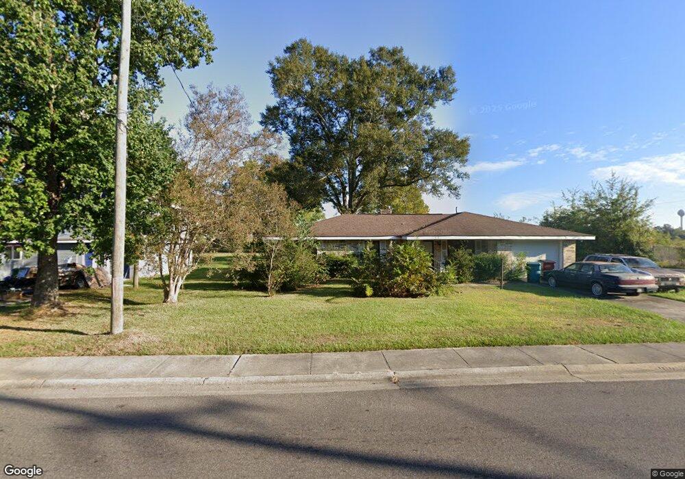 722 Rosa St, Picayune, MS 39466 - photo 1