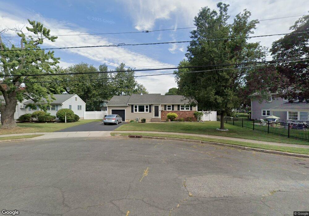 142 Mulberry Ln, Middlesex, NJ 08846 - photo 1