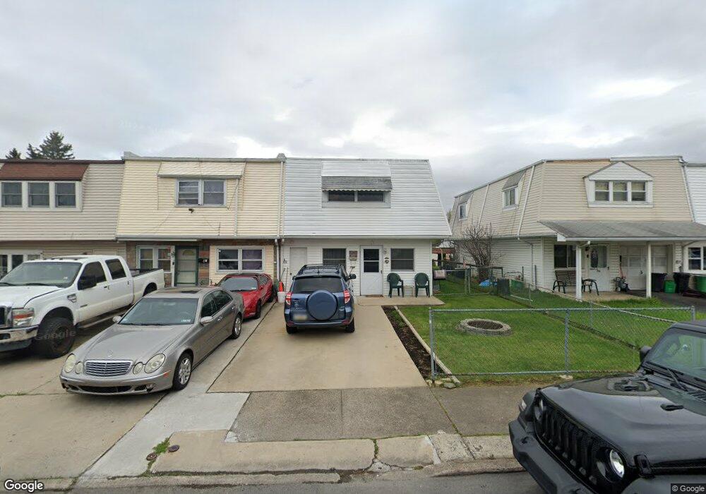 714 N Lacrosse St, Allentown, PA 18109 - photo 1