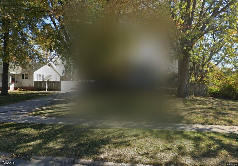 202 E 19th St S, Newton, IA 50208 - photo 1