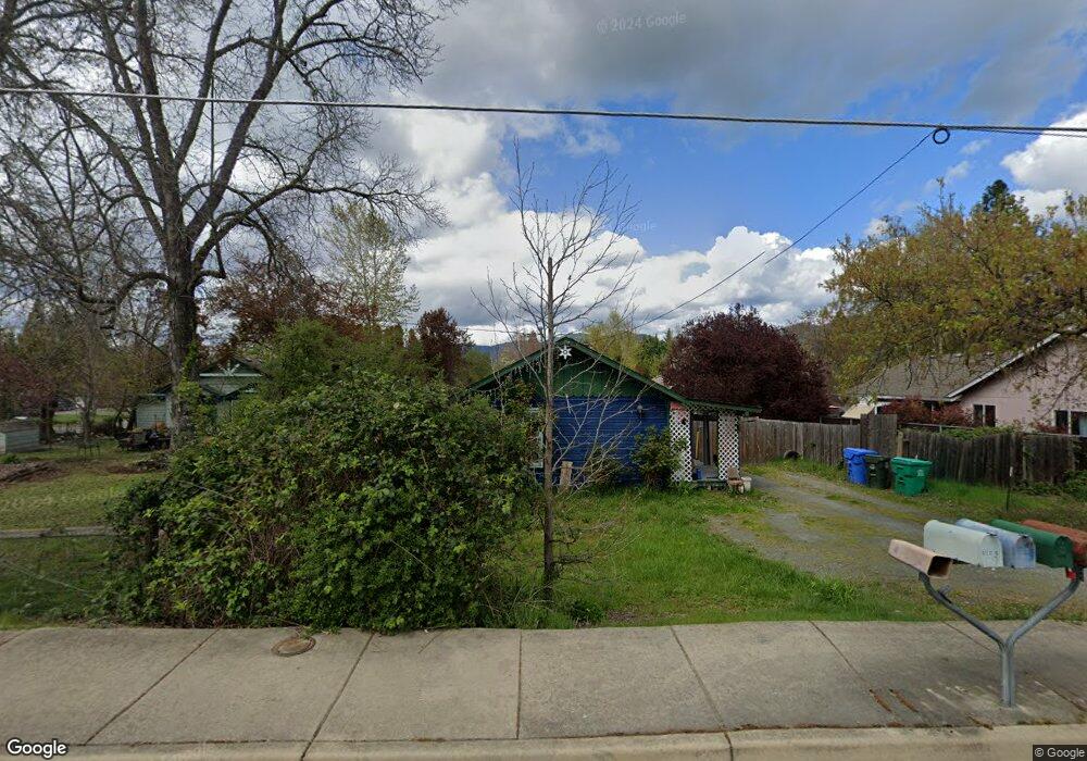 1114 Grandview Ave, Grants Pass, OR 97527 - photo 1