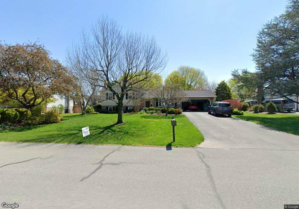 8 Runway Ave, New Holland, PA 17557 - photo 1